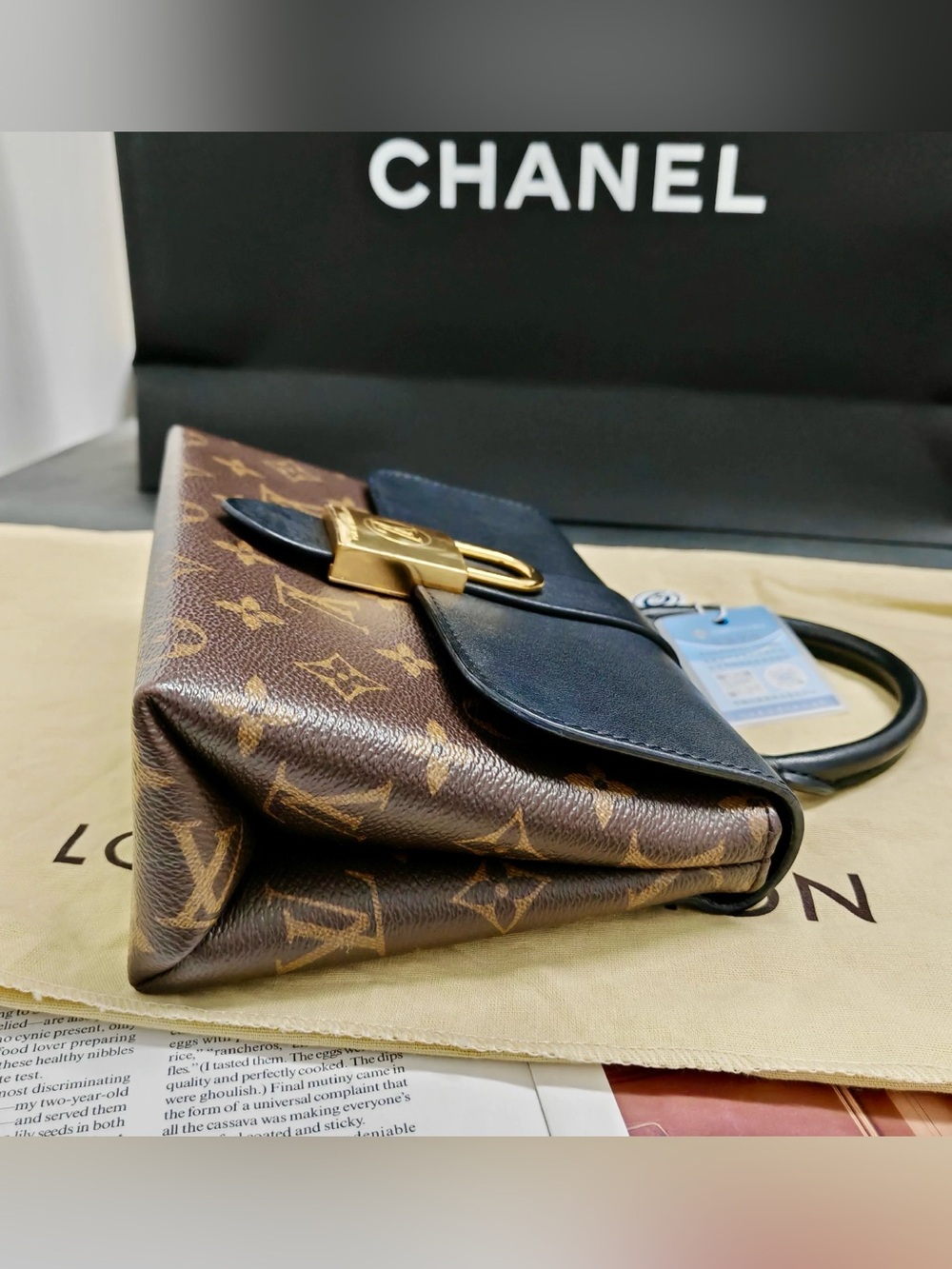 🖤 Louis Vuitton Locky BB 🖤with strap and dust bag - Picture 8 of 14